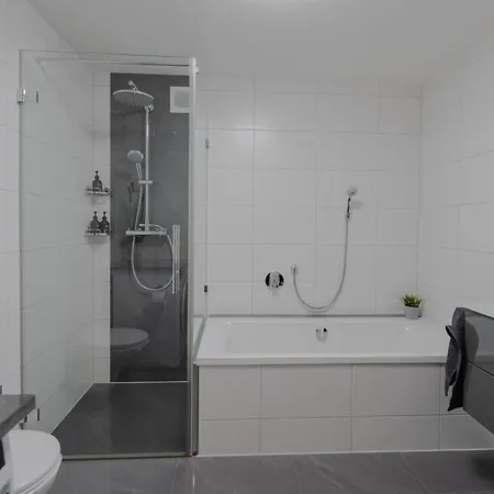 Modern - Ruhige Lage - Zentrumsnah - 2 Appartamento